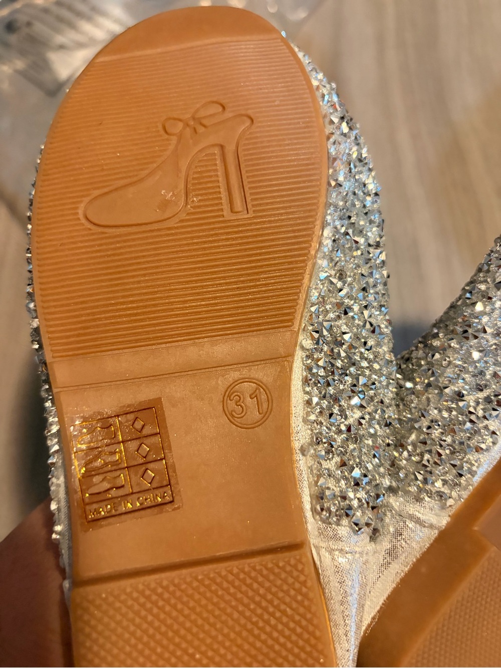 Mossimo Supply Co. Silver Glitter Pearl Bow Mary Jane Shoes - Picture 2 of 4